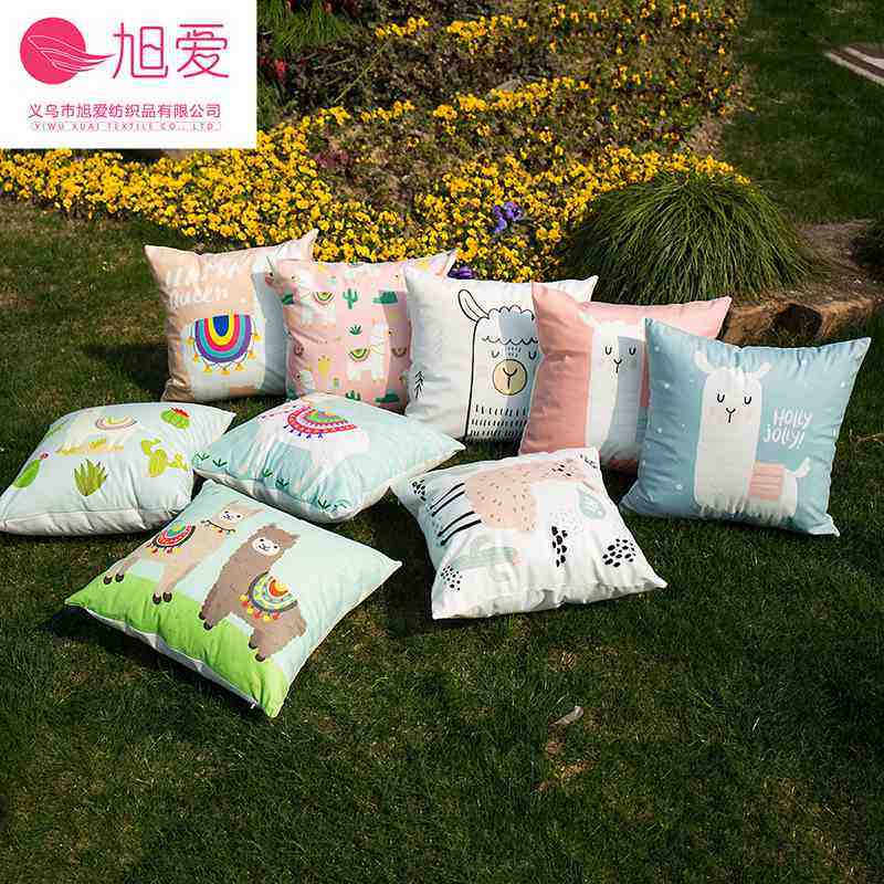 新品 2025新款卡通抱枕 超柔羊驼数码印花可爱抱枕套供应 一件