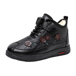 意迪森2025秋冬季款妈妈鞋中老年舒适不累脚保暖鞋绣花鞋软底防滑