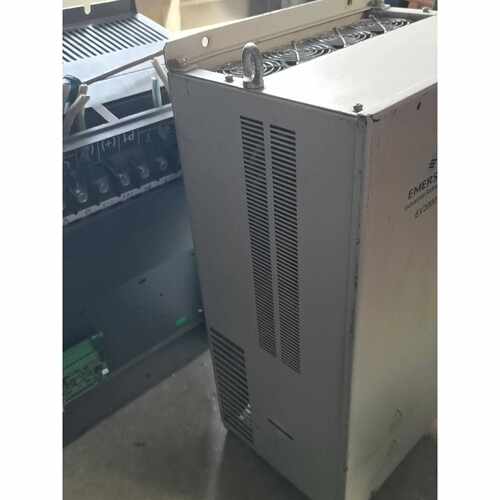 议价拆机爱默生变频器EV20004T0300G10370P1维修