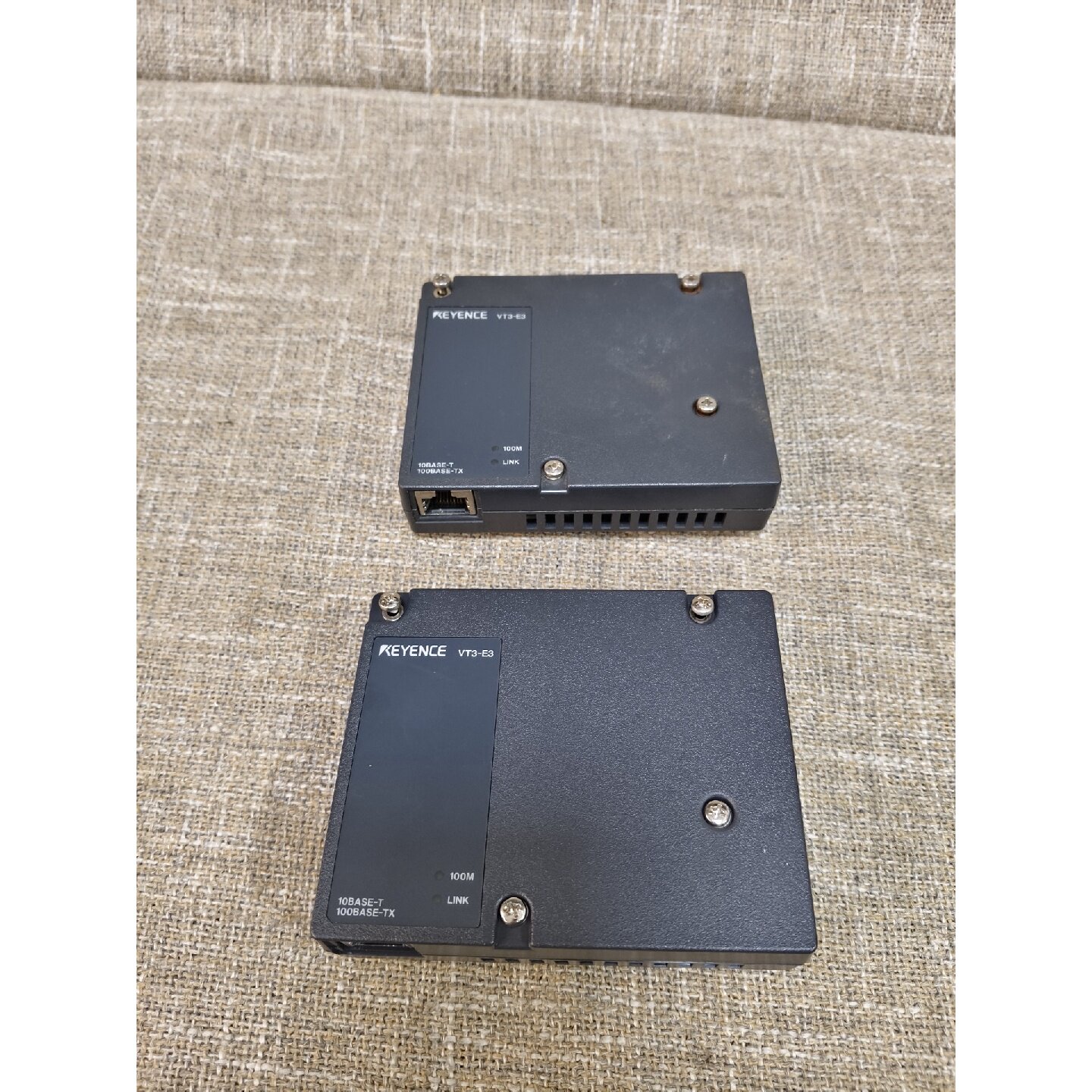触摸屏,型号VT3-E3 ,件两个,一个9询价