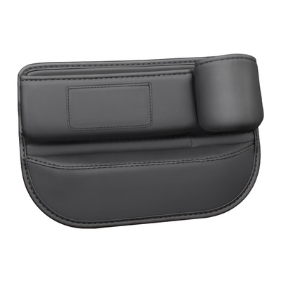 吉利星愿中控座椅缝隙储物盒