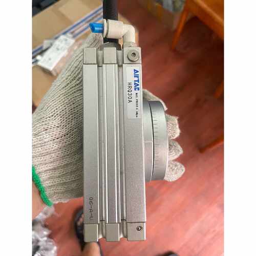 议价AirTac亚德客HRQ30A旋转气缸亚维修