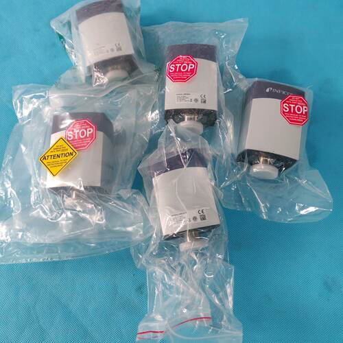 询价英福康PCG550真空计，型号3PC1-001-2400，全