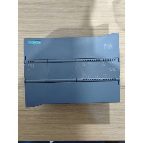 可维修CPU1215C模块6ES72151HG400XB0DCDCRLY输出24V供电功能，议