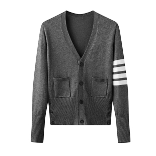 tb开衫女毛衣短款外套红色修身春秋灰色学院风外搭针织衫2025上衣