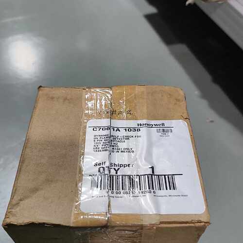 溢价-C7061A 1038火焰探测器  墨西哥制