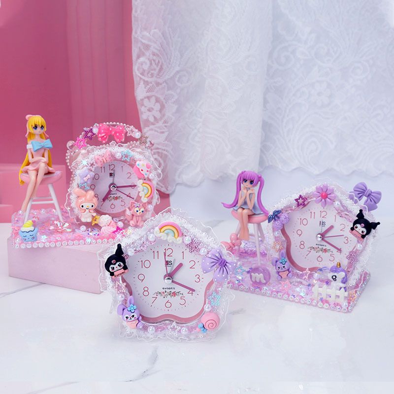 新款手工水晶diy小闹钟时包钟表材料女孩礼物卡通贴胶粘时钟奶油
