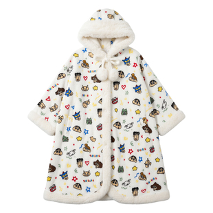 蜡笔小新珊瑚绒睡衣冬季加绒加厚保暖款卡通可爱连帽斗篷睡袍套装