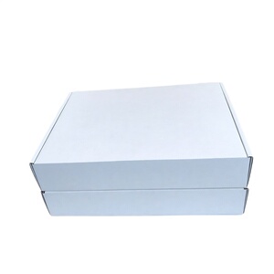 白色A4纸飞机盒加厚高颜值ins大号打包快递纸箱出卡专辑包装纸盒