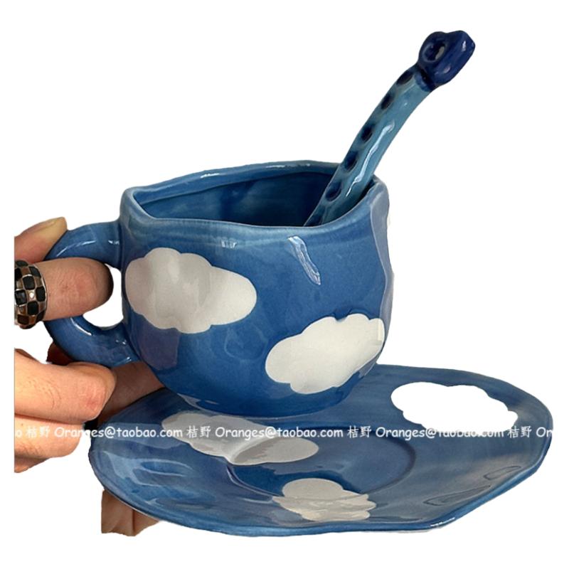 描绘蓝天白云咖啡杯碟拿铁杯