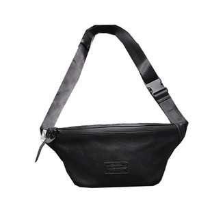 how2play时尚日系青年男胸包潮流饺子个性腰包 男女斜挎软皮背包