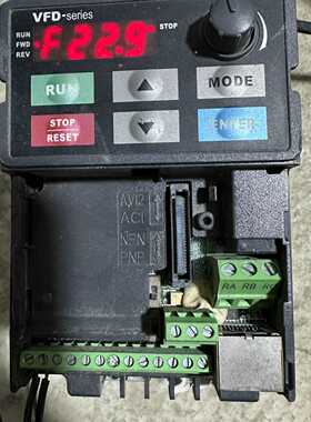 议价台达变频器VFD015E43A，1.5KW 2HP，三相38