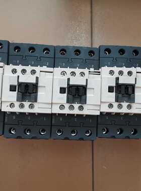 交流接触器LC1D50A 4只拍前询价下单