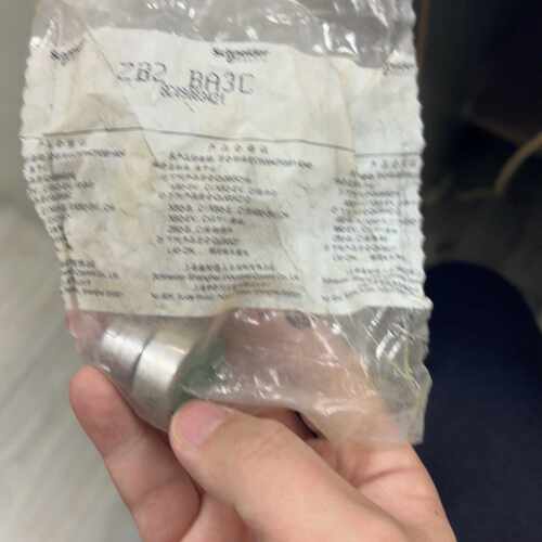 询价下单施耐德按钮开关头 ZB2 BA3C，全新原装正品，带原厂密封