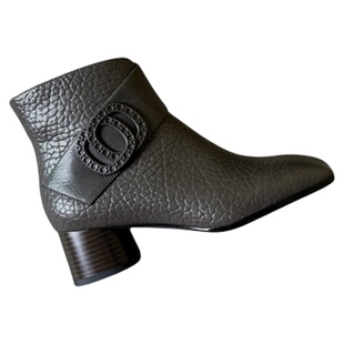 2025冬季新款短靴女粗跟时尚气质复古方头冬季加绒大码女鞋时装靴