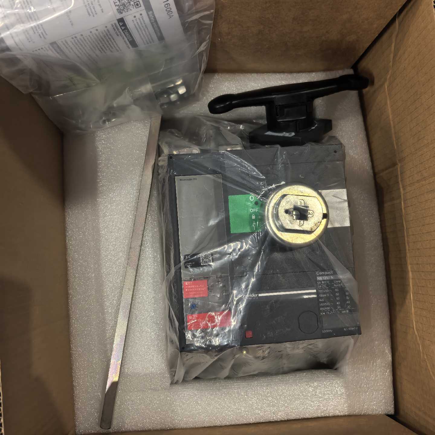 议价施耐德塑壳断路器NS-1250 N 3P Mic 2.0 延伸旋转手柄NS33478