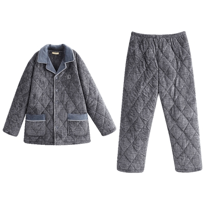 牛奶绒印花三夹棉国民领男套