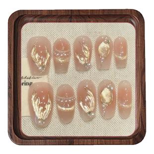 纯手工轻奢穿戴甲高级感杏仁猫眼显白美甲重工新年婚礼中长美甲片