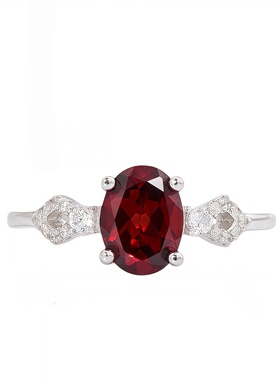 轻奢日系风天然石榴石纯银戒指