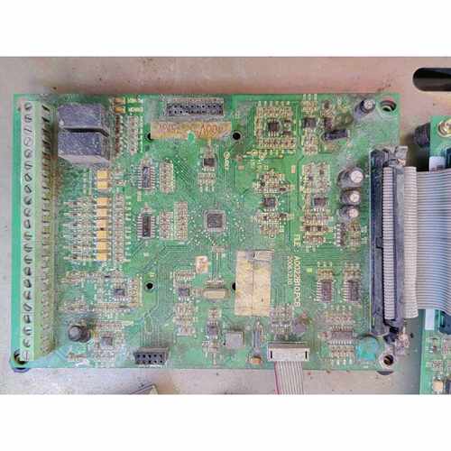 （议价）三品SANP30G37P3P变频器380V三相实物