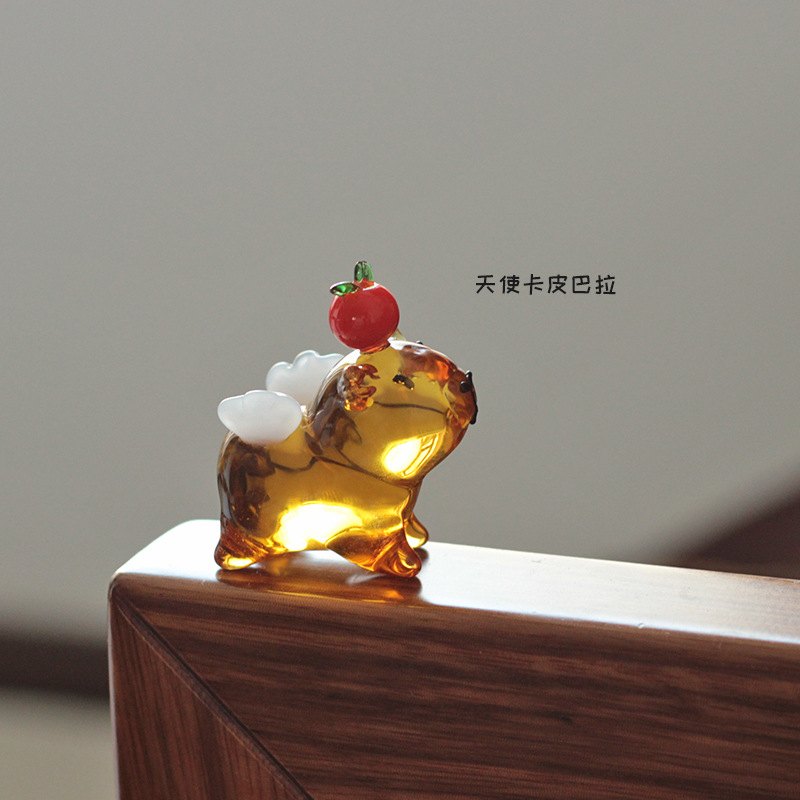 琉璃卡皮巴拉公仔摆件玻璃家居装饰淄博儿童生日礼物车载桌面玩具