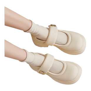 达芙妮法式单鞋女2025秋季新款白色小皮鞋厚底玛丽珍鞋子大头凉鞋