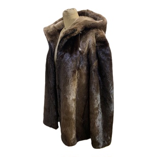 中锋衣皮草水獭皮大衣连帽男2025年时尚专业高档裘皮服装加工厂店