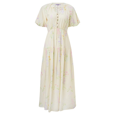 蝴蝶结绑带设计、泡泡袖设计