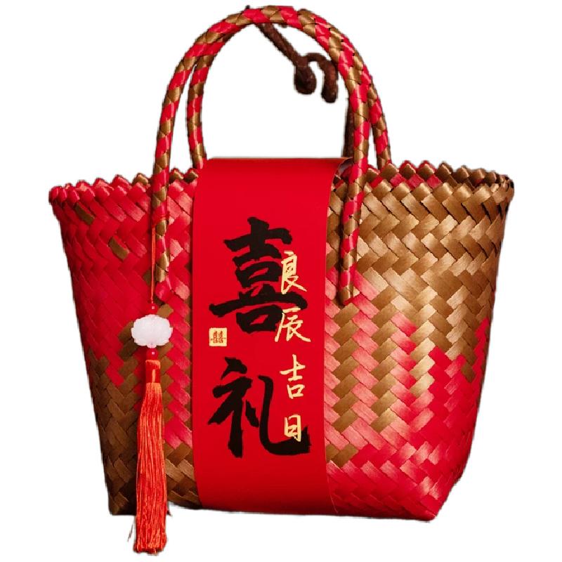 喜庆红色中式婚礼品手提包