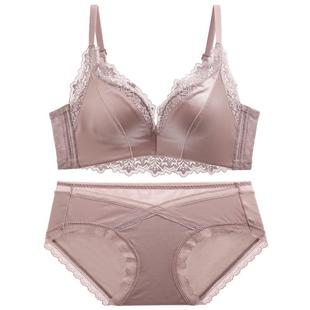 无痕内衣女聚拢胸罩无钢圈收副乳防下垂蕾丝调整型文胸内裤一套装