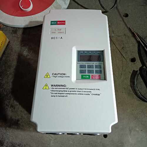 询价-HC1变频器 3.7KW HC1A03D743B 全新一台