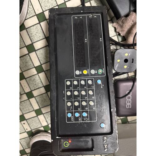 议价，尺数显表LH712通电不知好坏不退不换感兴趣的话点，可维修