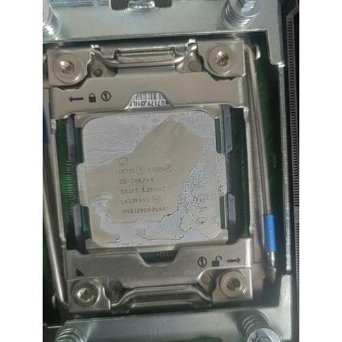 E5-2667V4 CPU 还在机器上，4颗 的-询价