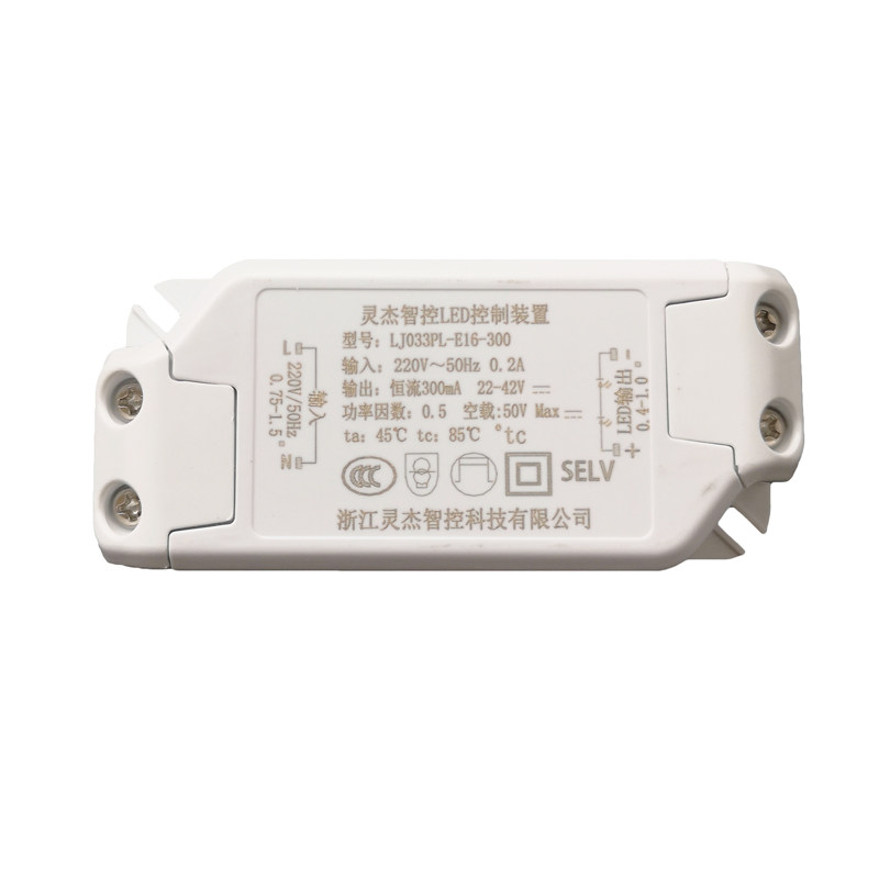灵杰电器LED控制装置恒流压隔离