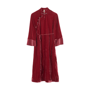 【闪购价】生姜春归新中式红丝绒连衣裙春季优雅旗袍11411504A