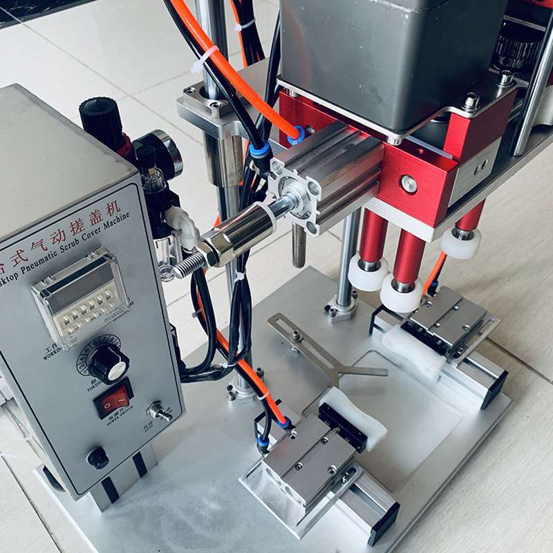 R4气动台式搓盖机 半自动精油瓶泵头喷雾鸭嘴瓶旋盖机高速拧盖机