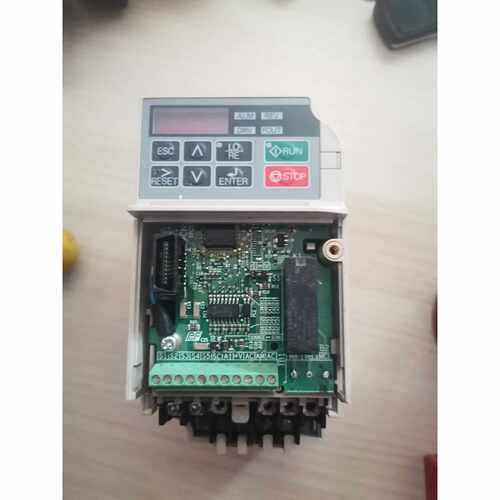 【议价-可维修】 YASKAWA CIMR-JCBA0003BAA 075 变频器 /均有货