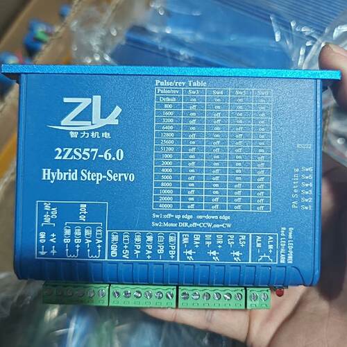 溢价-智力2ZS57-6.0闭环步进驱动器