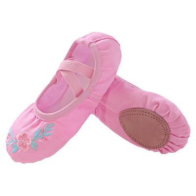 艾舞戈独特刺绣古风鞋可搭配纱衣