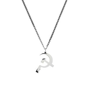 个性斧头镰刀项链吊坠饰品钛钢个性蛇骨短款卫衣链男女气质风配饰