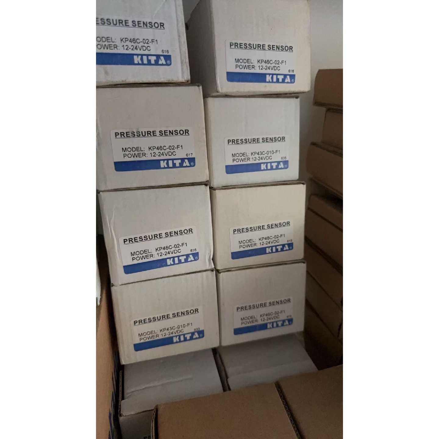 KP43C-010-F1 KITA压力开关 工业气动控制传感器