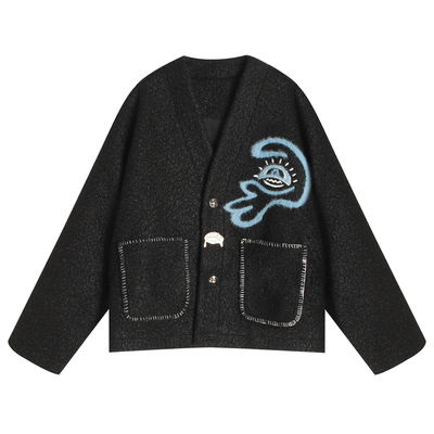 周里物夹克撞色显瘦搭配