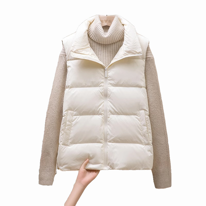 雅鹿羽绒服女短款马甲保暖薄外套