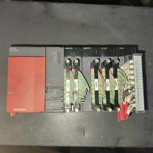 三菱PLC一套 Q00CPU