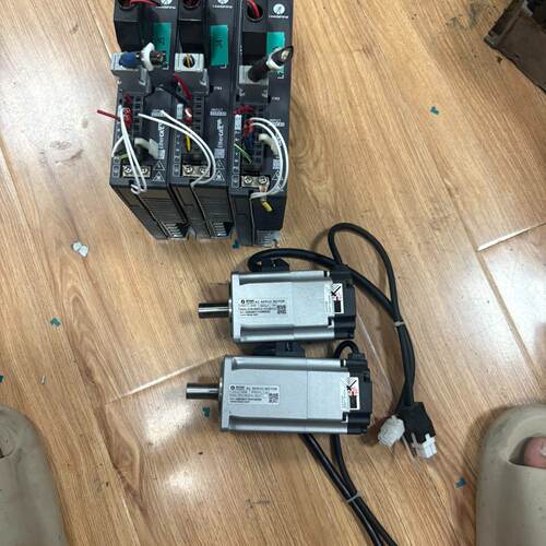 【询价】L7EC-400驱动器 ACM2-06002H 2E1-E2适用
