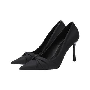 高跟鞋女3233新款2026春季职业黑色工作鞋软5公分大码单鞋41一43