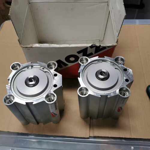 询价康茂盛 QP2A063A050气缸 库存件，一盒2个
