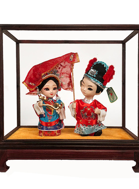 实用订婚送礼送朋友闺蜜娃娃摆件