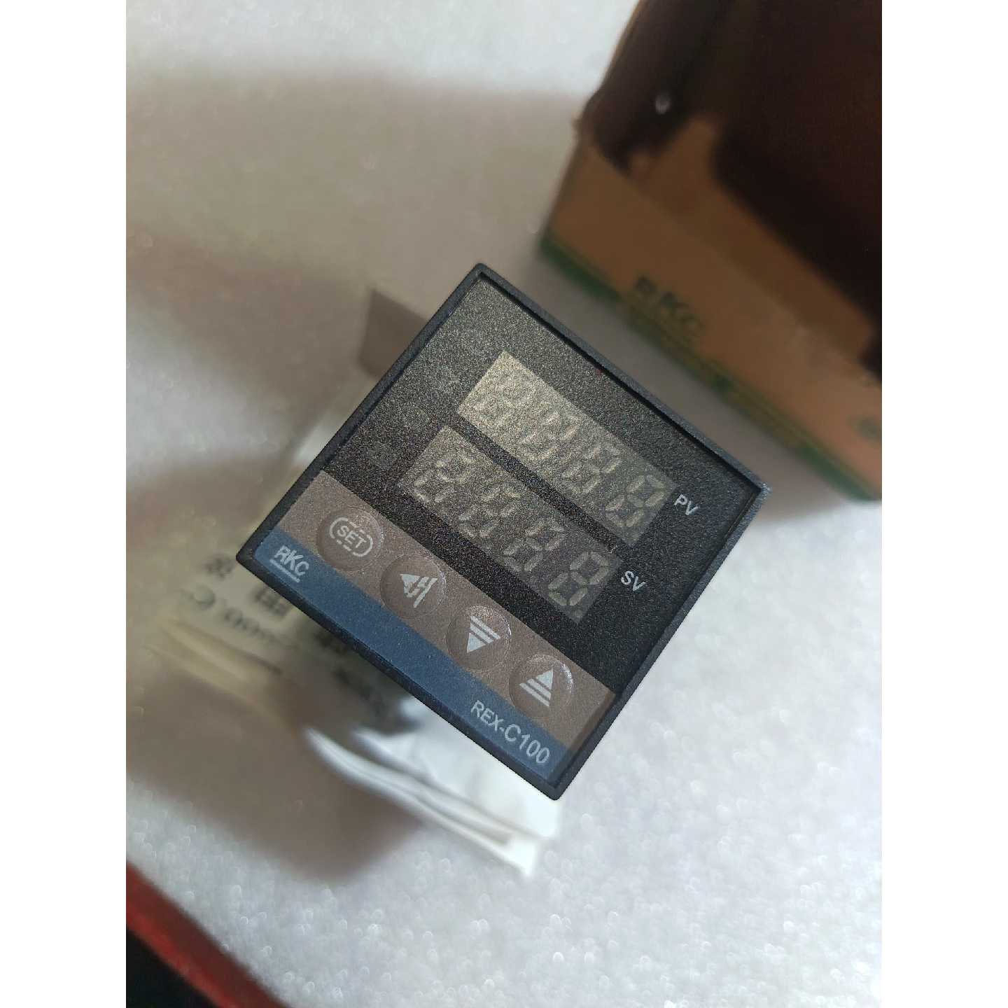RKC温控仪REXC100FK02M*AN