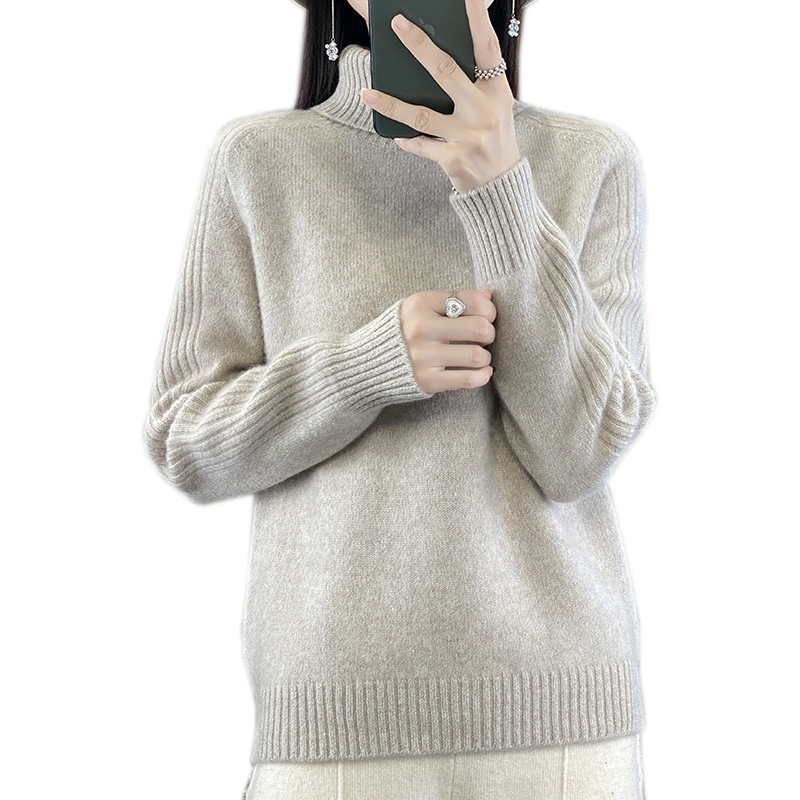 加厚高翻领羊毛衫女宽松